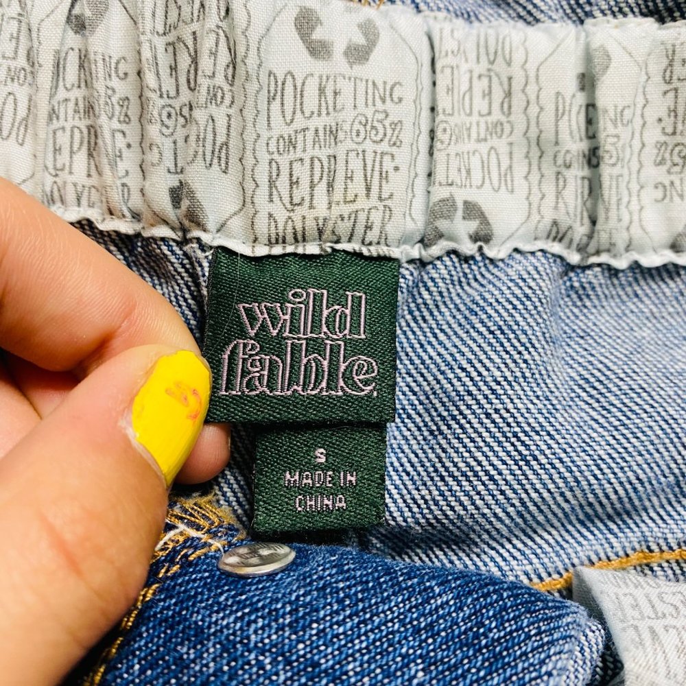 Wild Fable Women's High Rise Button Front Paper Bag Waist Jean Shorts Blue Small - Picture 3 of 9